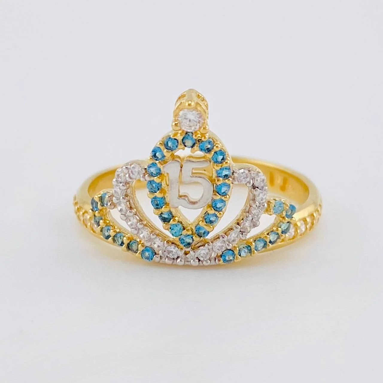 Anillo Corona Quinces 2.75 g / T6 1/4 Oro Amarillo 18K