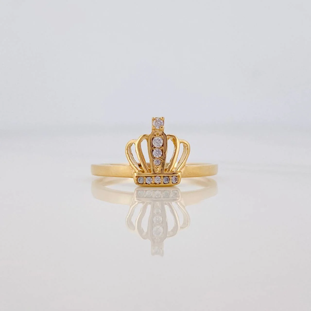 Anillo Corona Real 1.9 g / T6 Oro Amarillo 18K