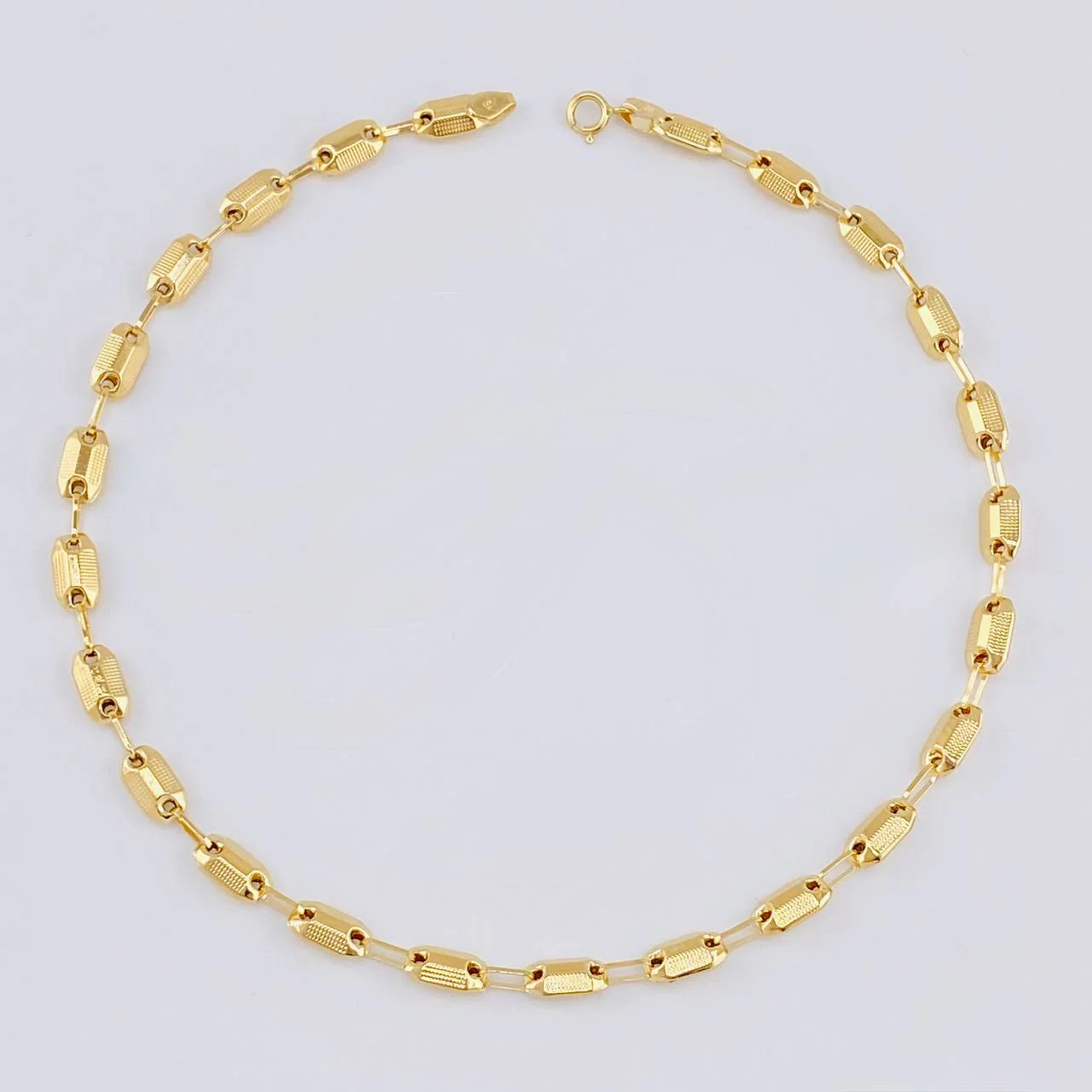 Tobillera Rustico Texturizados 4.4 g / 26.5 cm / 4.2 mm Oro Amarillo 18K
